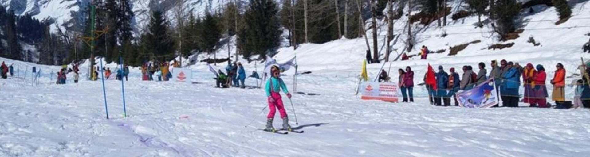 Skiing_Header_image-1