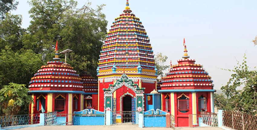 Chintpurni Temple, Una
